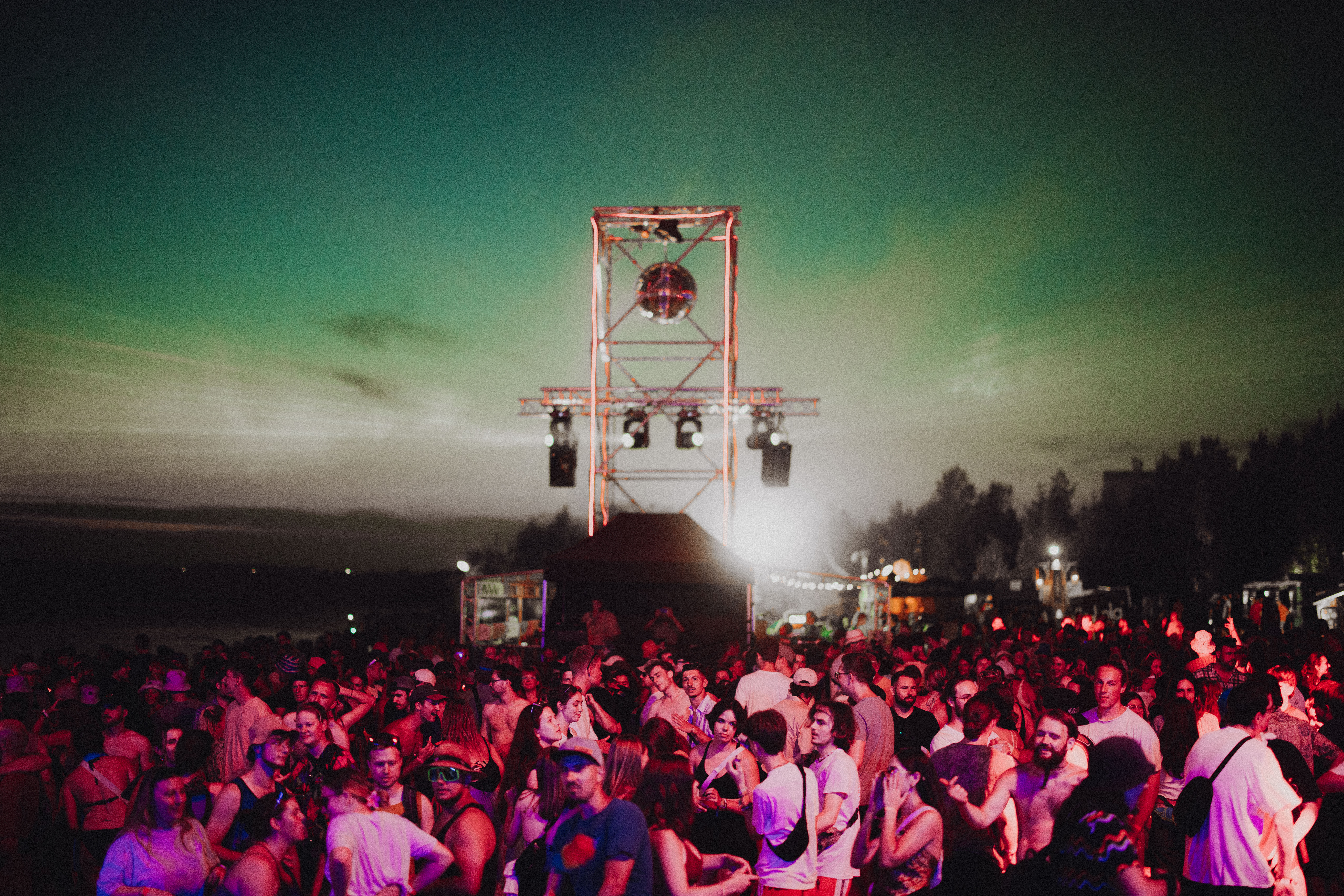HF_24_WarmUpParty_Beach_Do_Christoph_Eisenmenger_-27.jpg